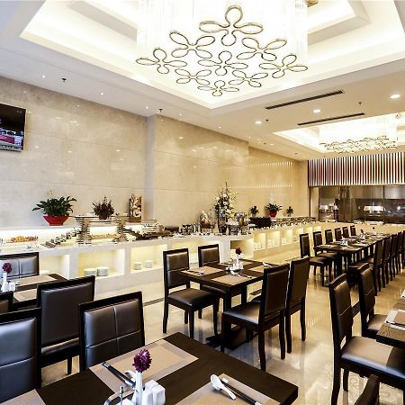 Shenyang Mingcheng Jin Jiang International Hotel Kültér fotó