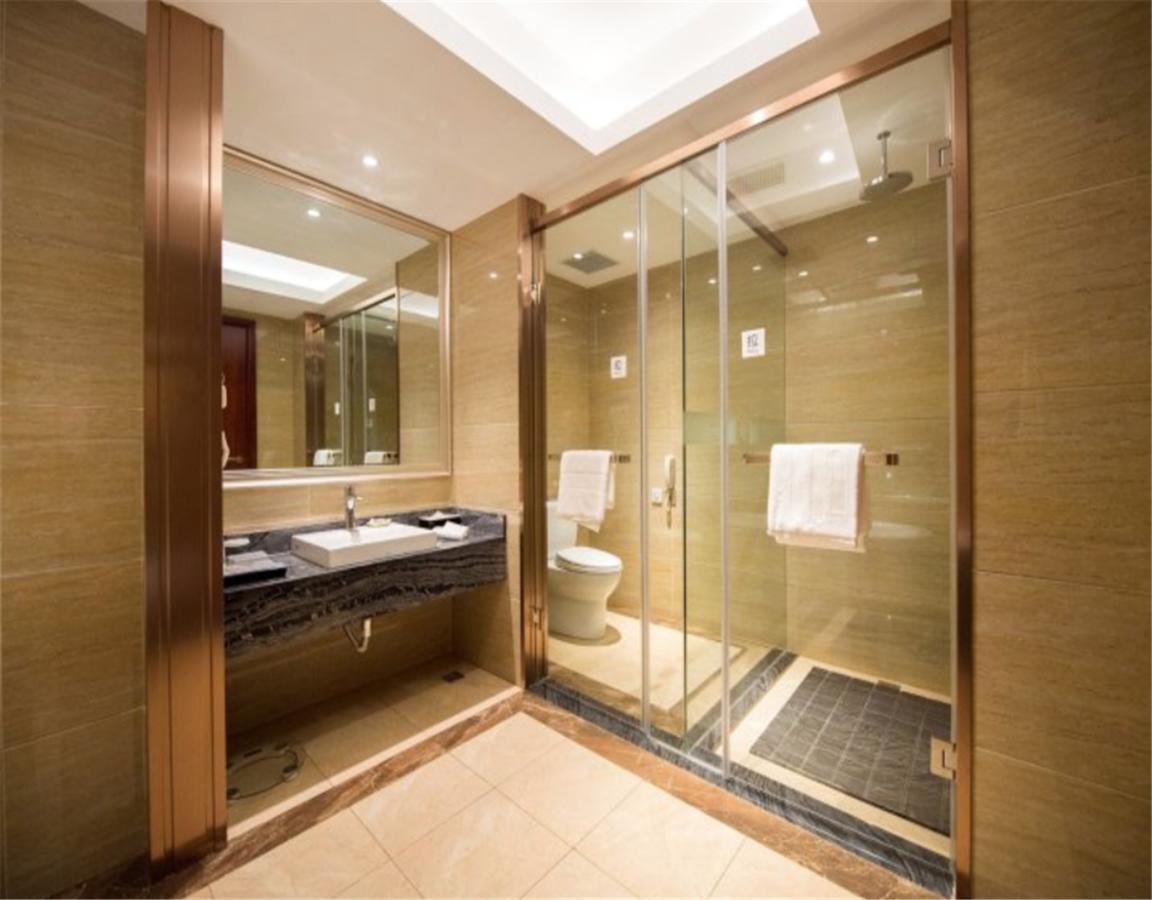 Shenyang Mingcheng Jin Jiang International Hotel Kültér fotó