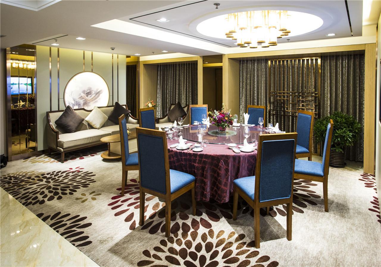 Shenyang Mingcheng Jin Jiang International Hotel Kültér fotó